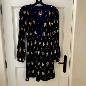 Maje pleated black and floral dress elastic cuff.